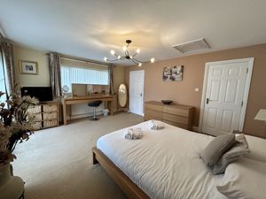 Photo 21- click for photo gallery